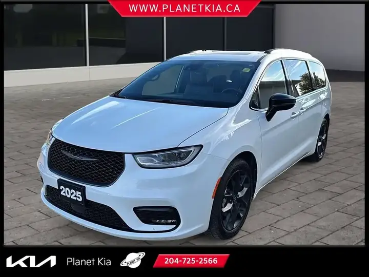 Chrysler Pacifica