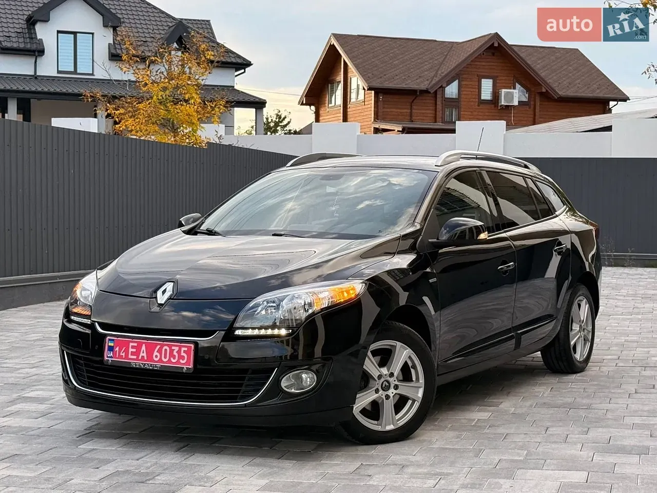 Renault Megane 2013 photo 3
