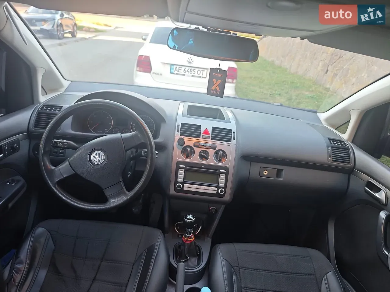 Volkswagen Touran 2008 photo 3