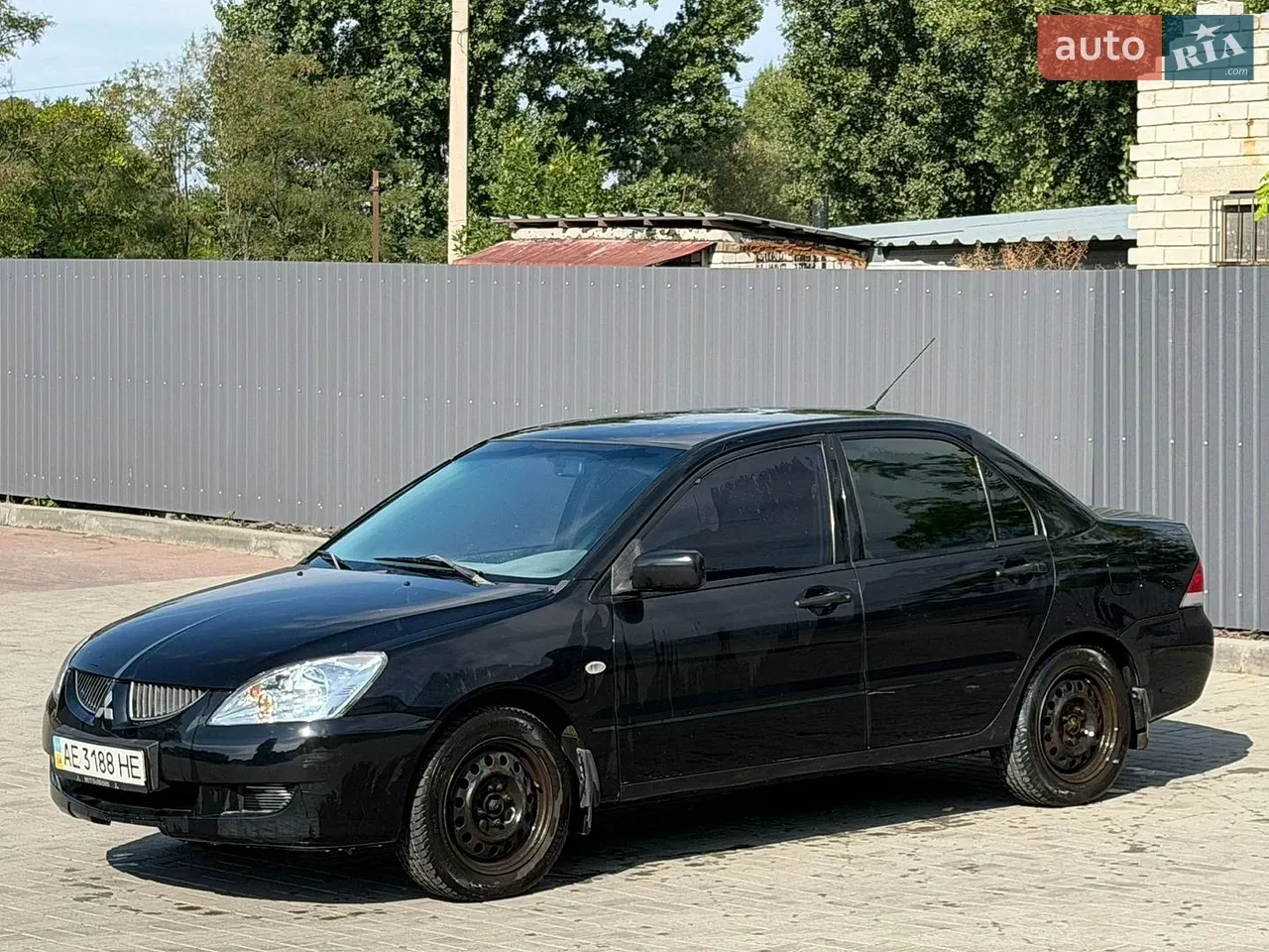 Mitsubishi Lancer 2004 photo 4