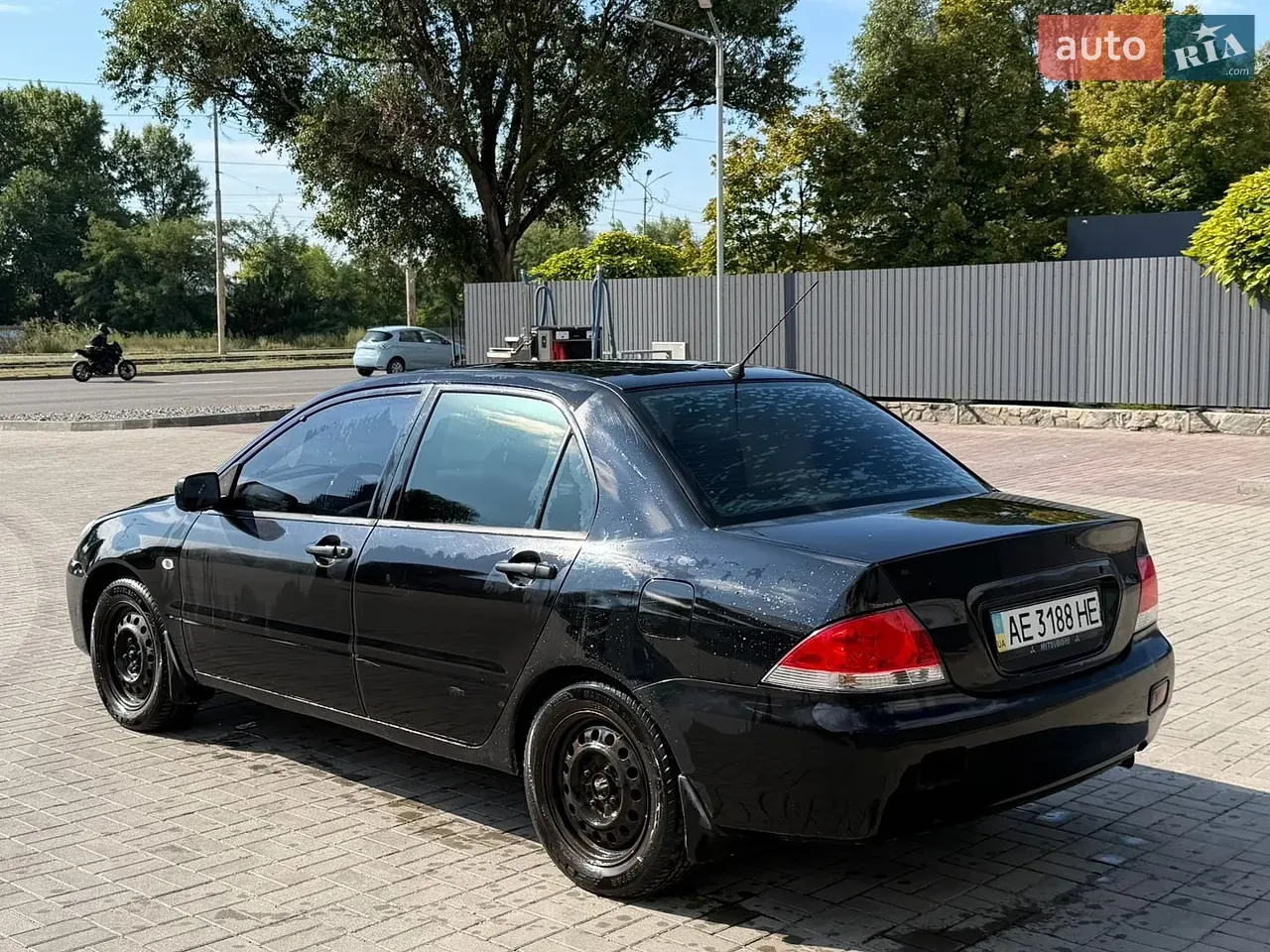 Mitsubishi Lancer 2004 photo 5