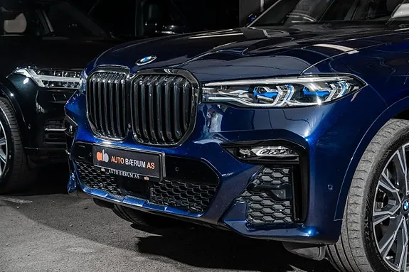 BMW X7 2022 photo 2