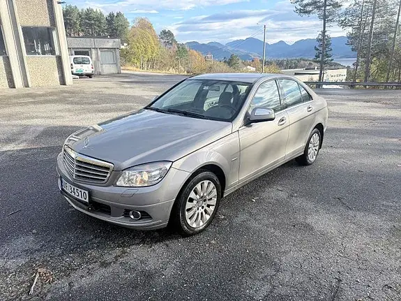 Mercedes-Benz C 220 D
