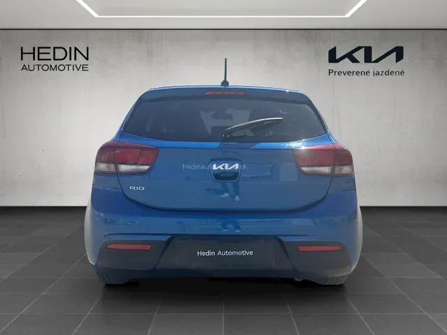 Kia Rio 2023 photo 3