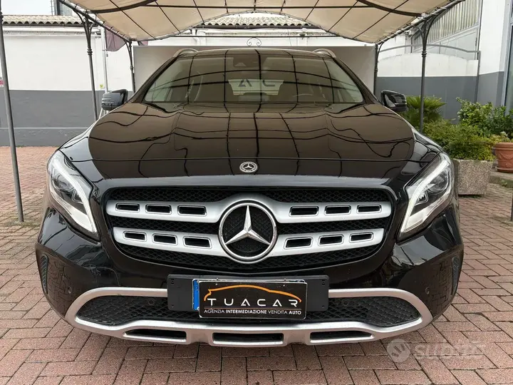 Mercedes-Benz Gla 2018 photo 2