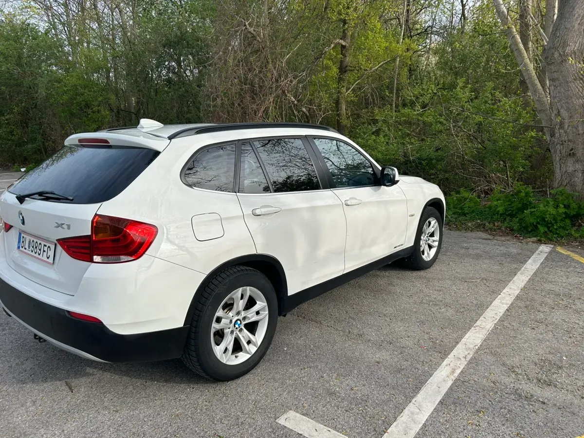 BMW X1 2011 photo 3