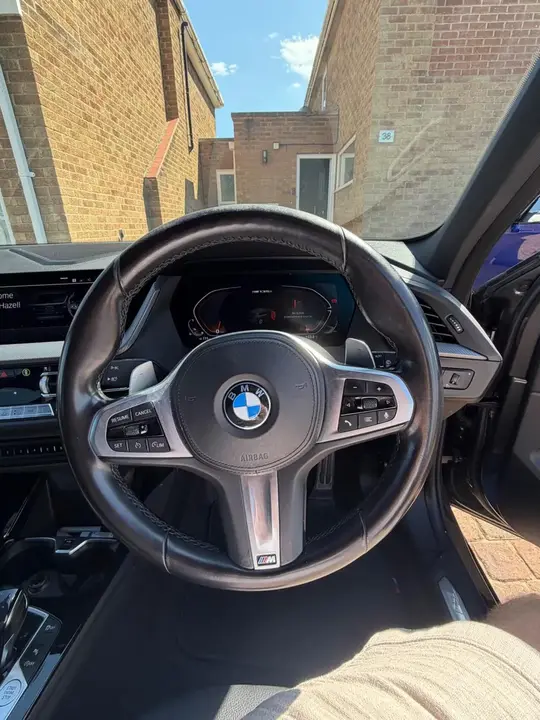 BMW 1 Series 2021 photo 5