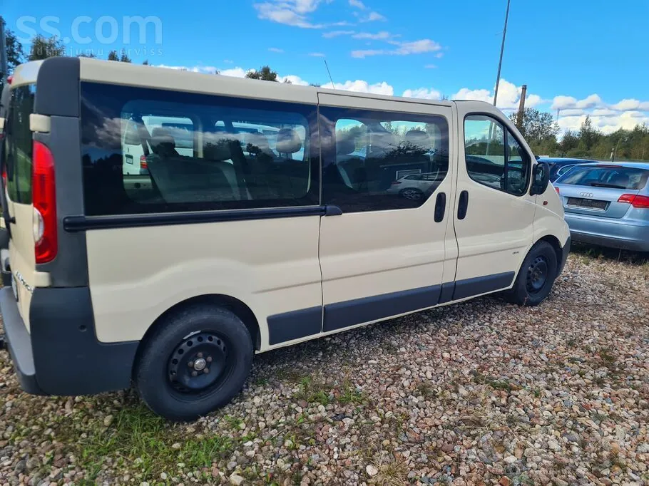 Opel Vivaro 2007 photo 5