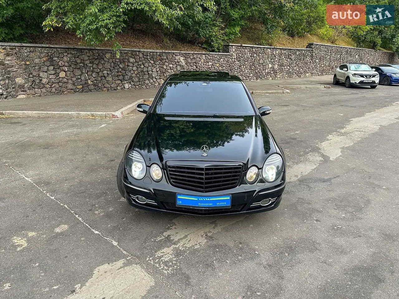 Mercedes-Benz E-Class 2004 photo 5