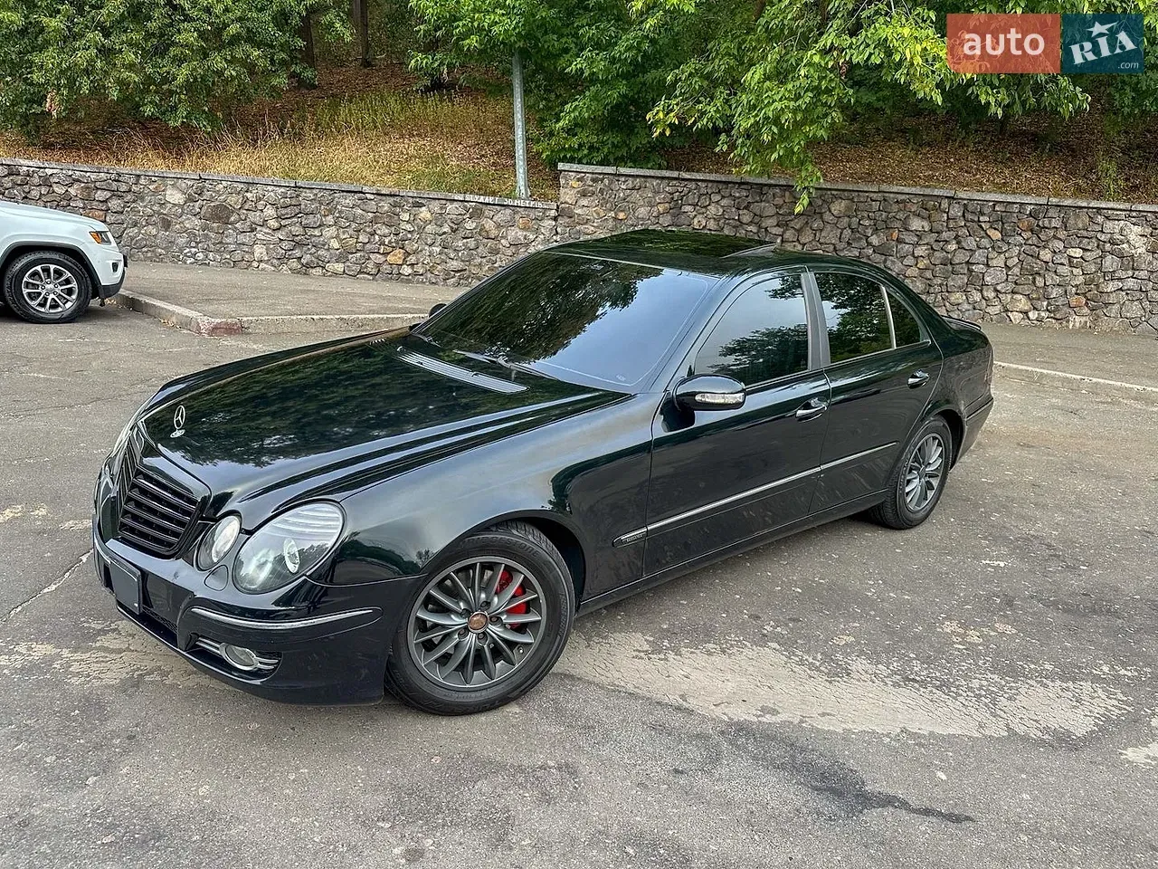 Mercedes-Benz E-Class 2004 photo 4