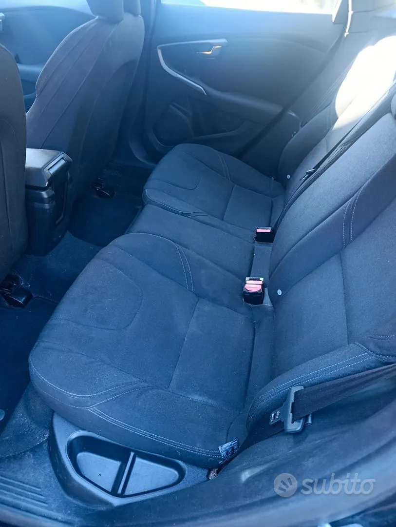 Volvo V40 2014 photo 5