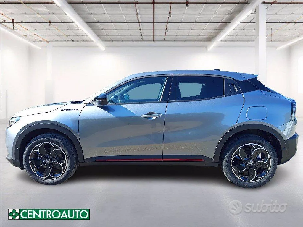Alfa Romeo Junior 2026 photo 4