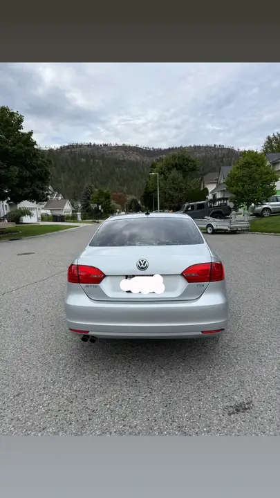 Volkswagen Jetta 2012 photo 2
