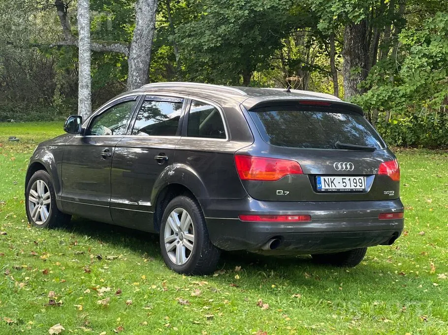 Audi Q7 2007 photo 3
