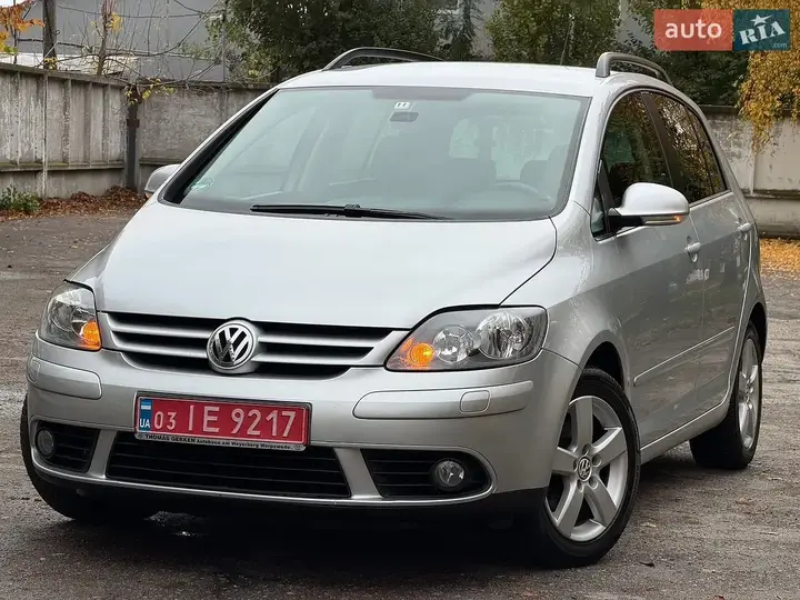 Volkswagen Golf Plus 2009 photo 4