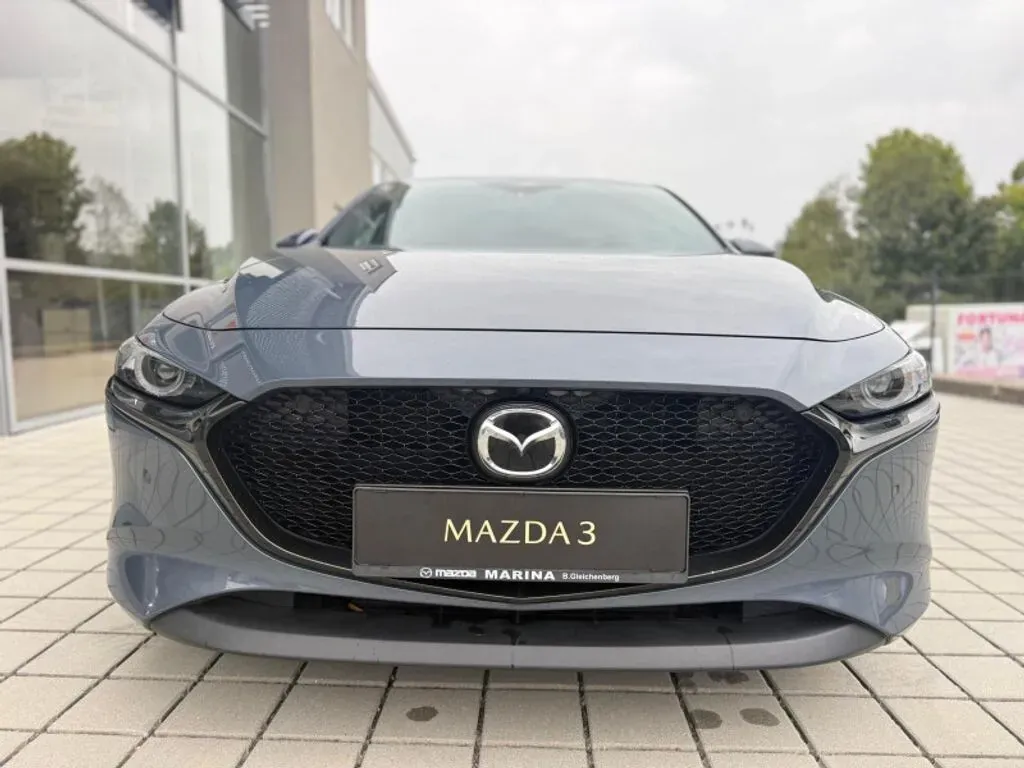 Mazda Mazda3 2024 photo 3