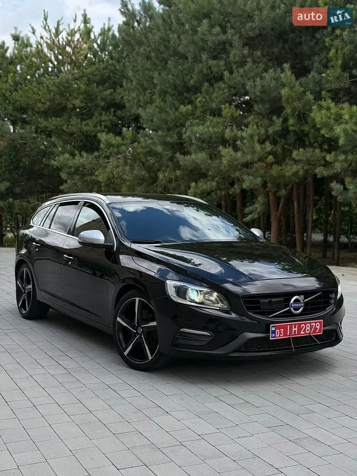 Volvo V60 2016 photo 2