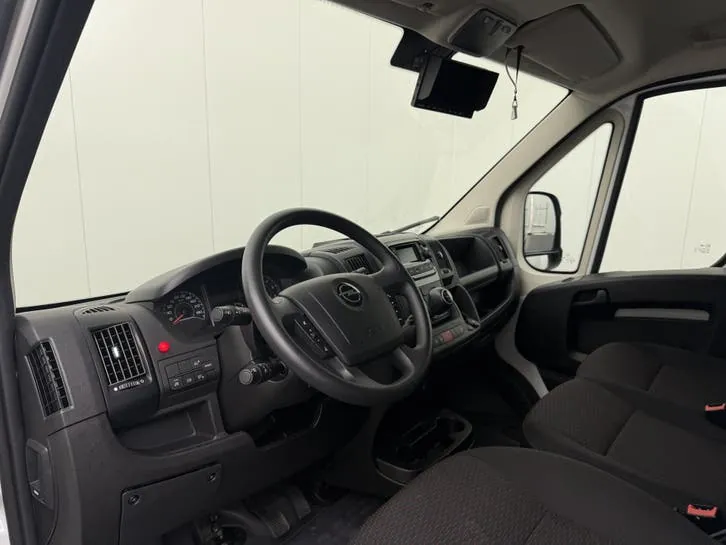 Opel Movano 2024 photo 3