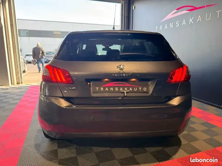 Peugeot 308 2018 photo 4