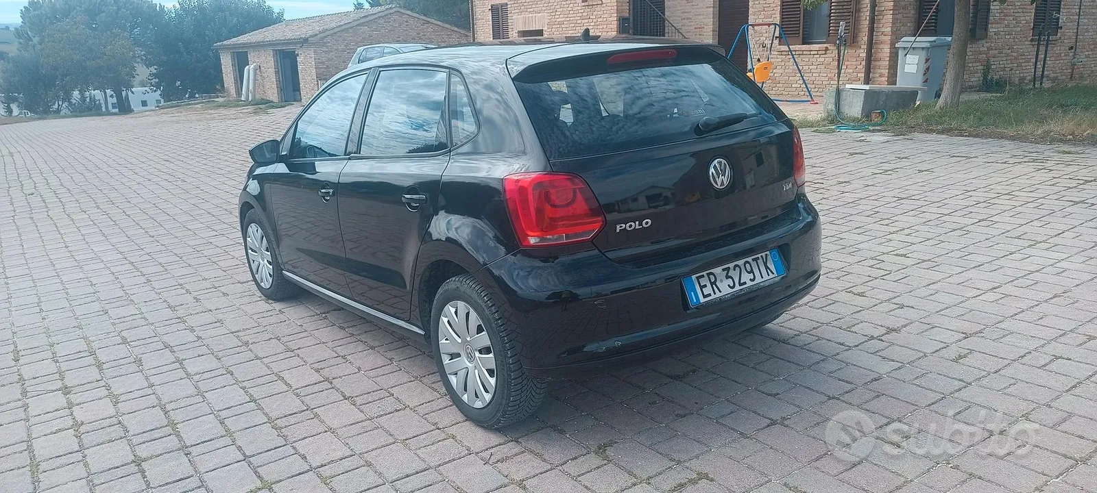 Volkswagen Polo 2013 photo 2