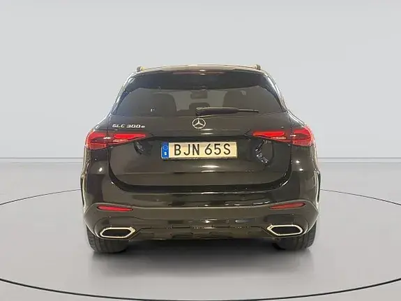 Mercedes-Benz Glc300 E 2023 photo 4
