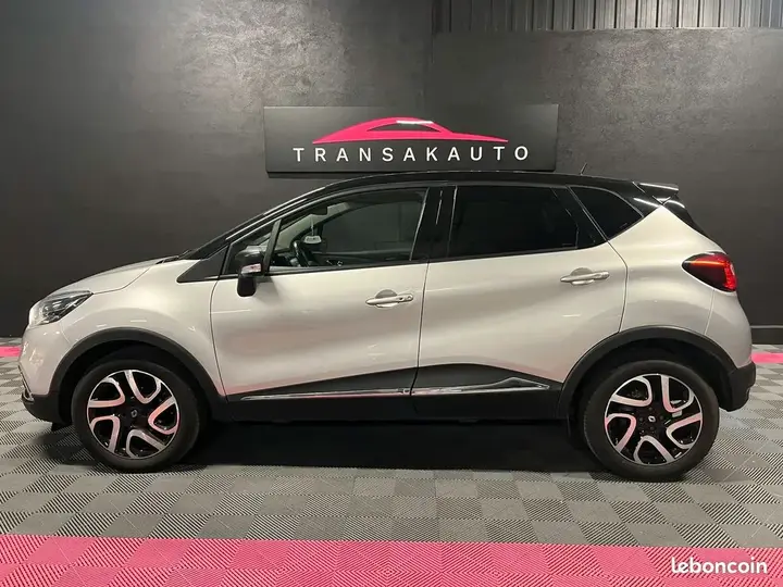Renault Captur 2016 photo 2