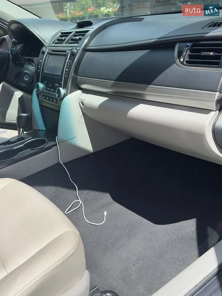 Toyota Camry 2012 photo 4