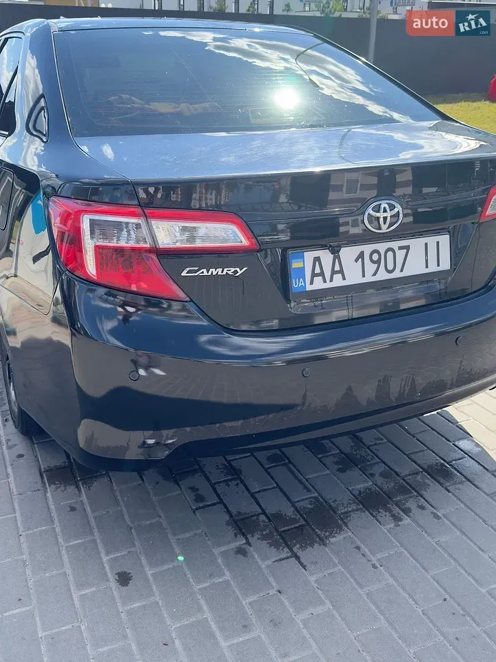 Toyota Camry 2012 photo 2