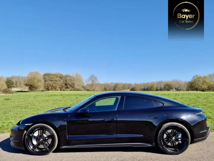 Porsche Taycan 2021 photo 4
