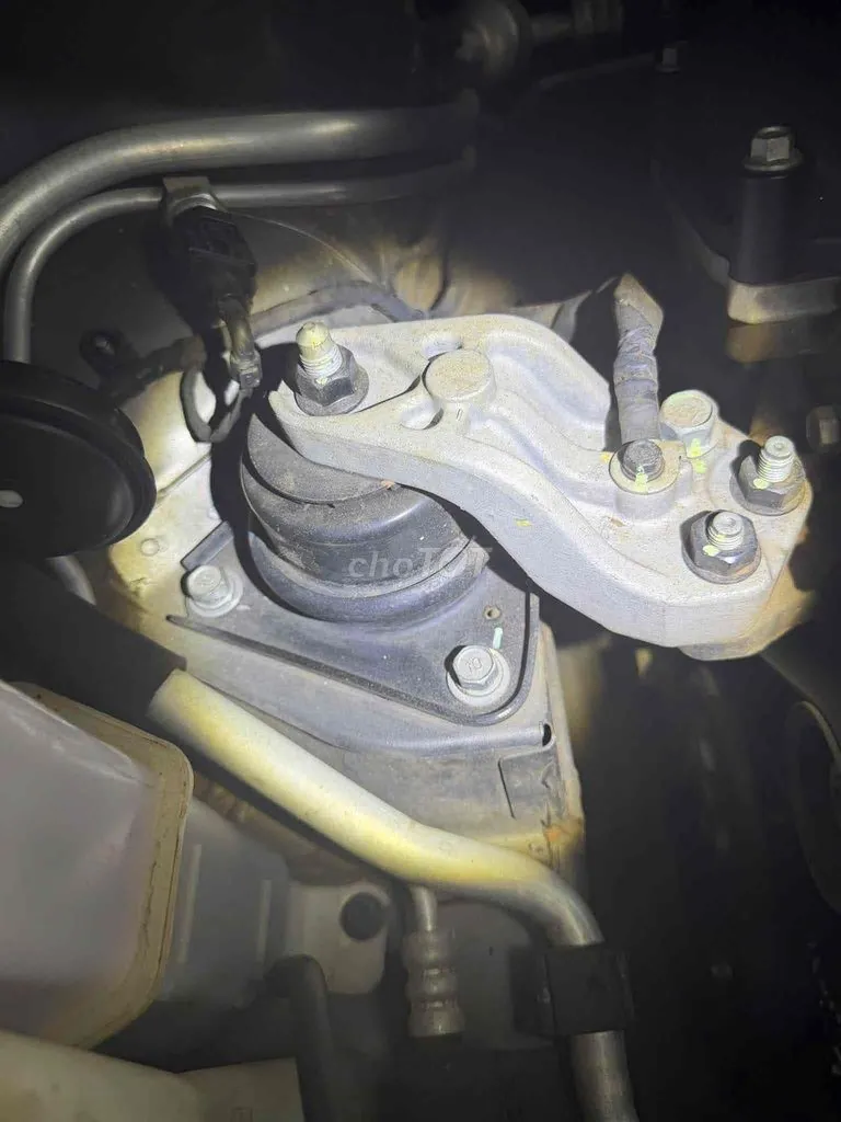 Hyundai Avante 2011 photo 2