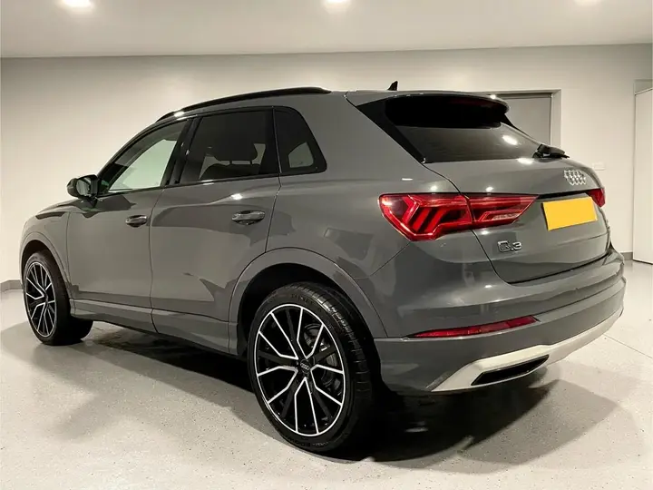 Audi Q3 2023 photo 4