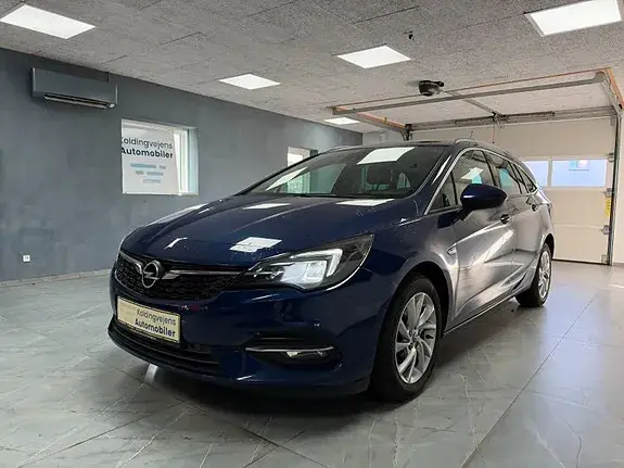 Opel Astra 2020 photo 2