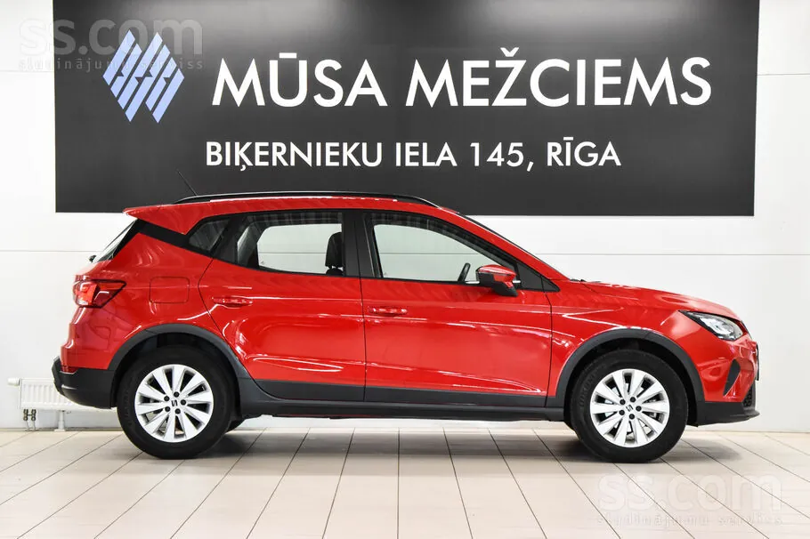 Seat Arona 2023 photo 4