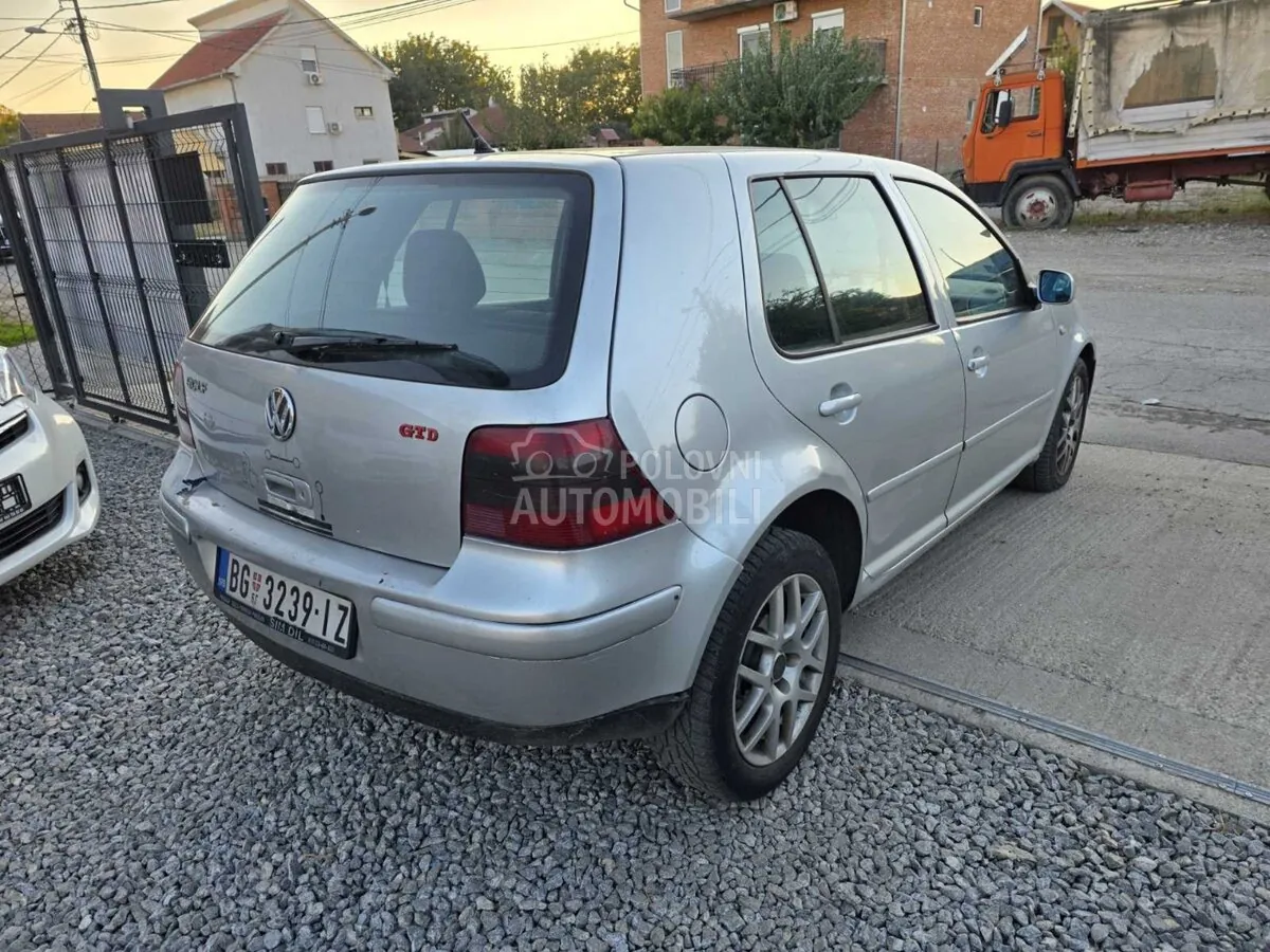 Volkswagen Golf 4 2001 photo 4
