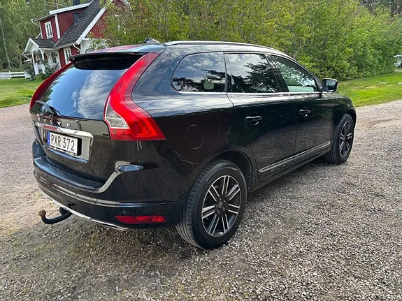 Volvo Xc60 2017 photo 5