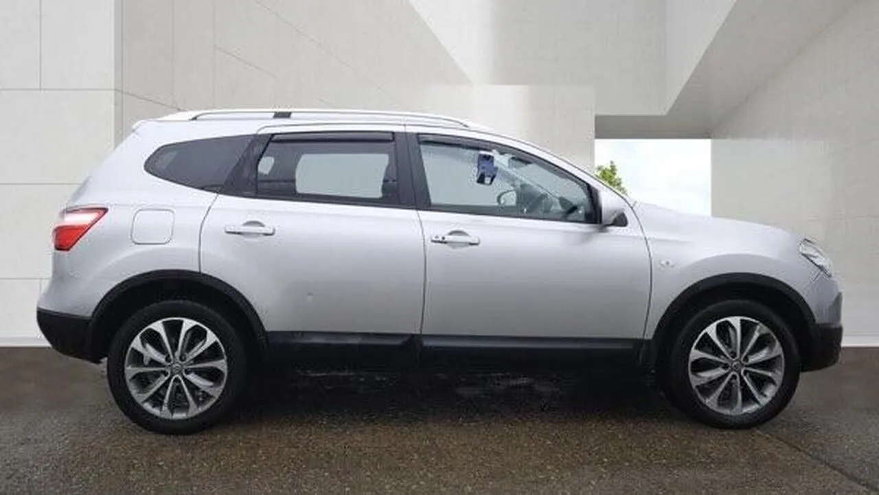 Nissan Qashqai 2010 photo 5
