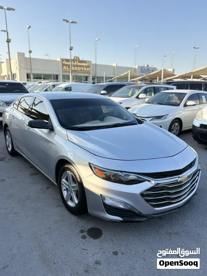 Chevrolet Malibu 2019 photo 2