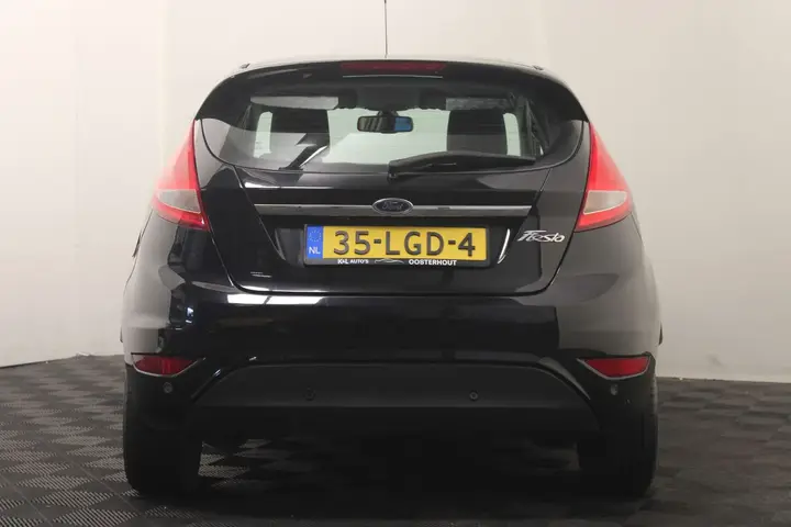 Ford Fiesta 2010 photo 5