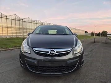 Opel Corsa 2012 photo 2