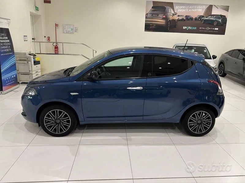 Lancia Ypsilon 2021 photo 2