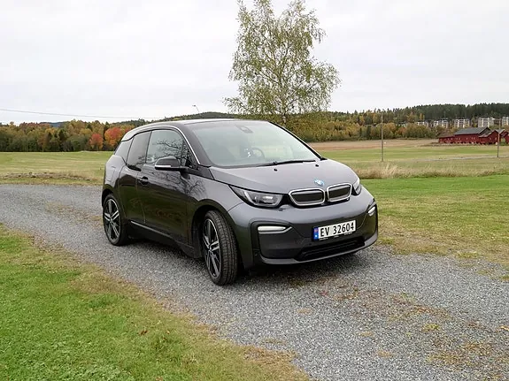 BMW I3