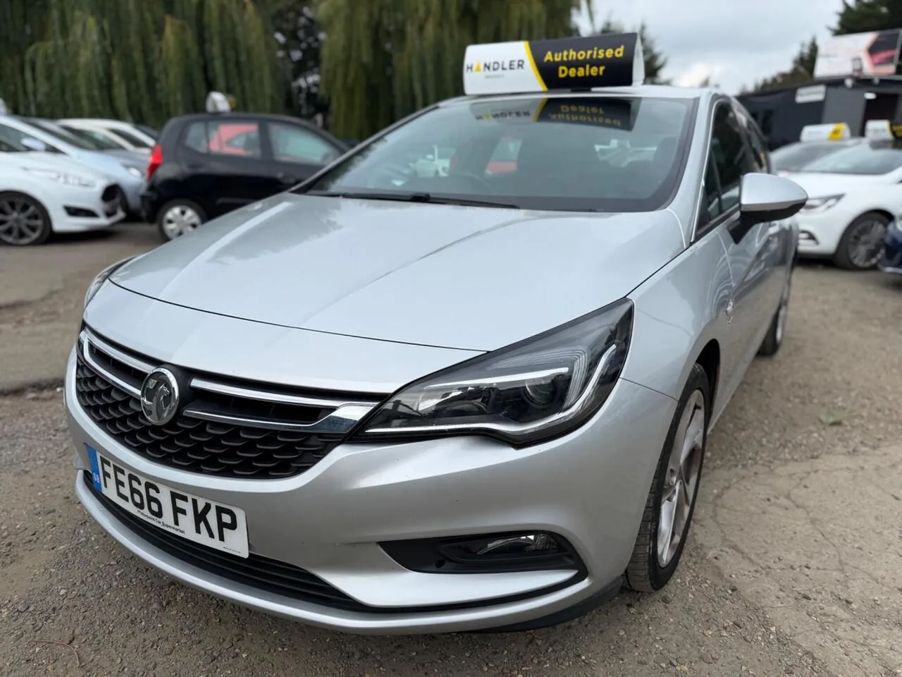 Vauxhall Astra 2016 photo 3