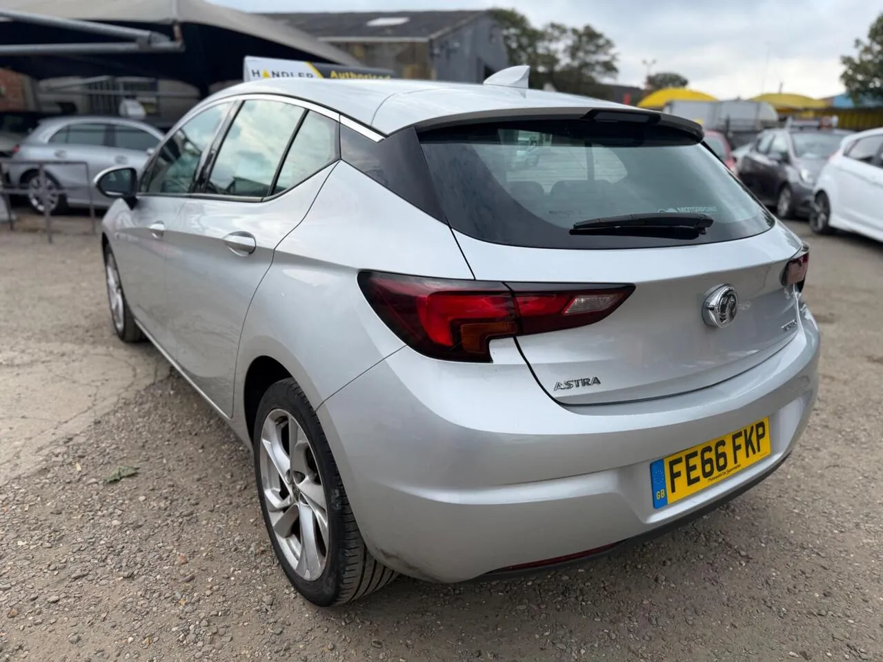 Vauxhall Astra 2016 photo 5