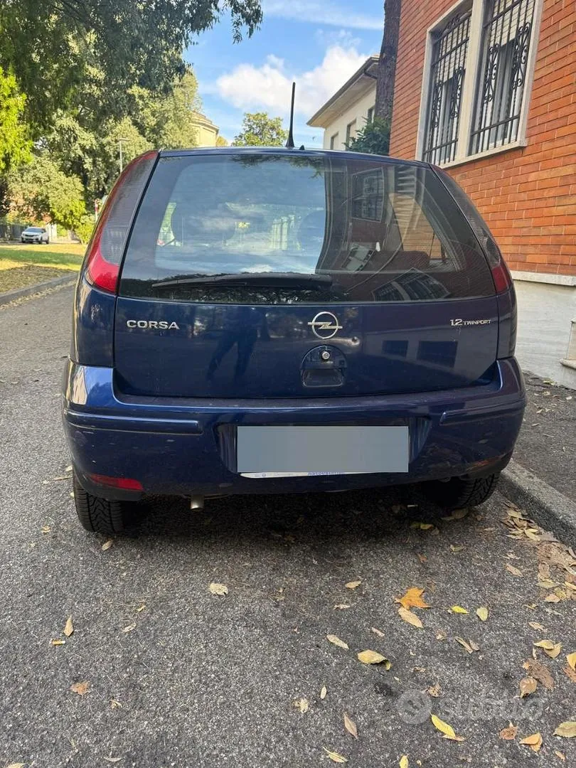 Opel Corsa 2005 photo 2