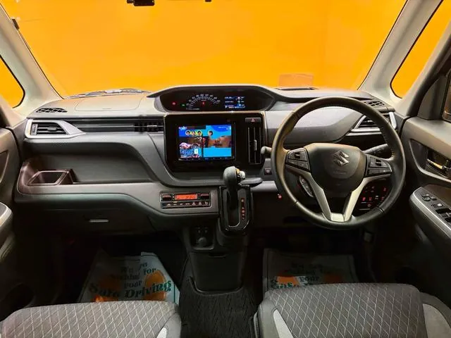 Suzuki Solio 2023 photo 2