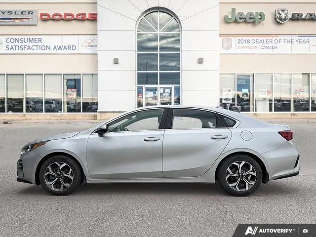 Kia Forte 2019 photo 2