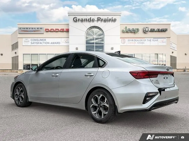 Kia Forte 2019 photo 4