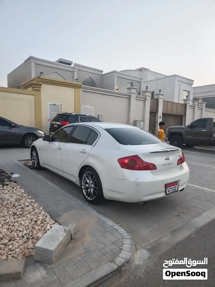 Infiniti G35 2008 photo 4