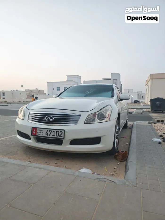 Infiniti G35 2008 photo 2
