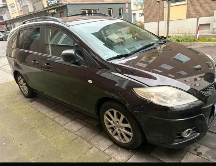 Mazda 5